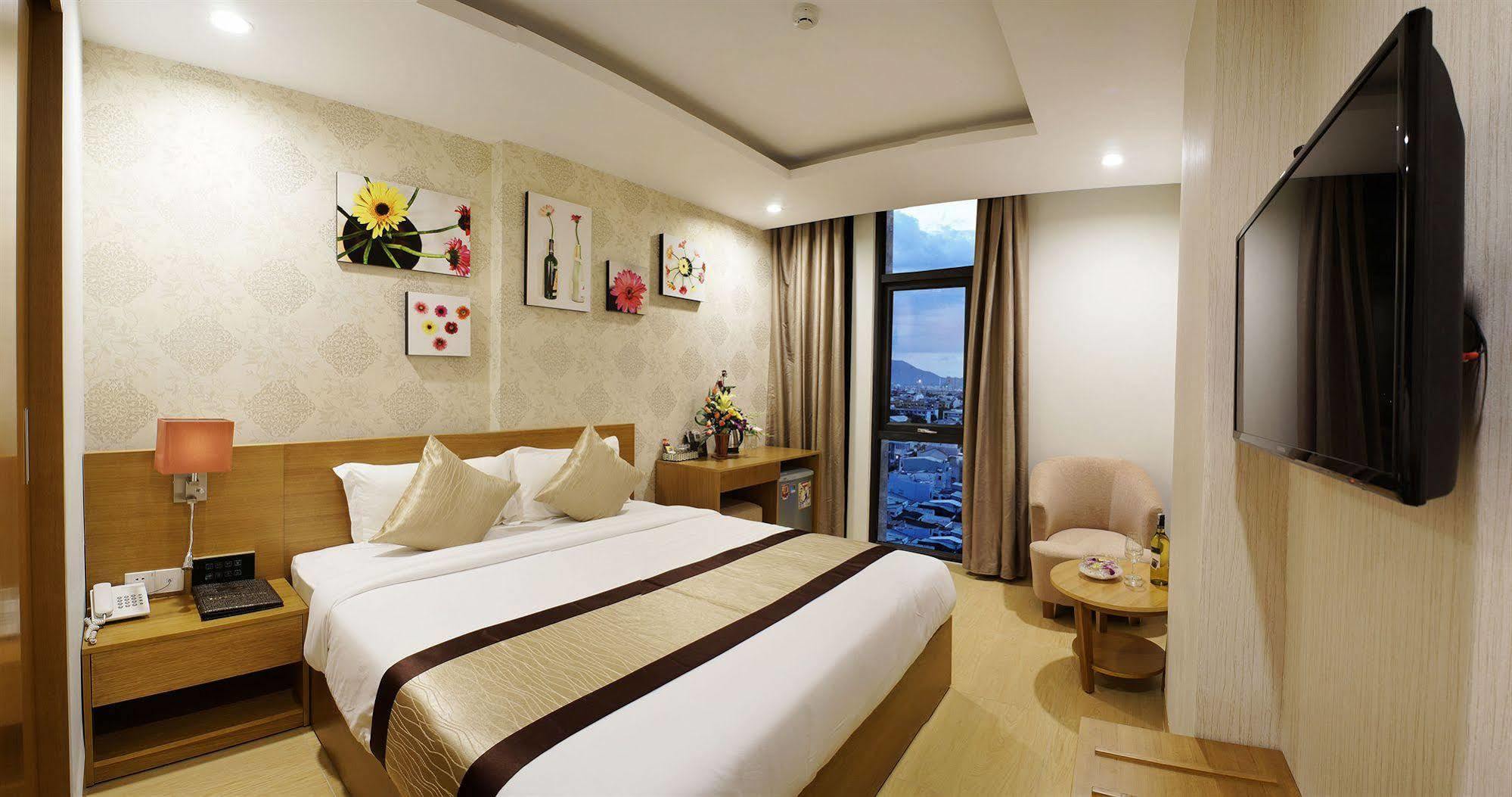 Bac Cuong Hotel Da Nang Exterior photo