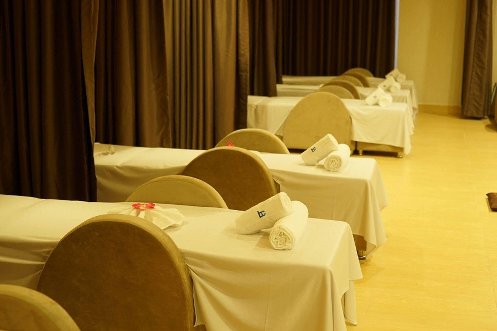Bac Cuong Hotel Da Nang Exterior photo