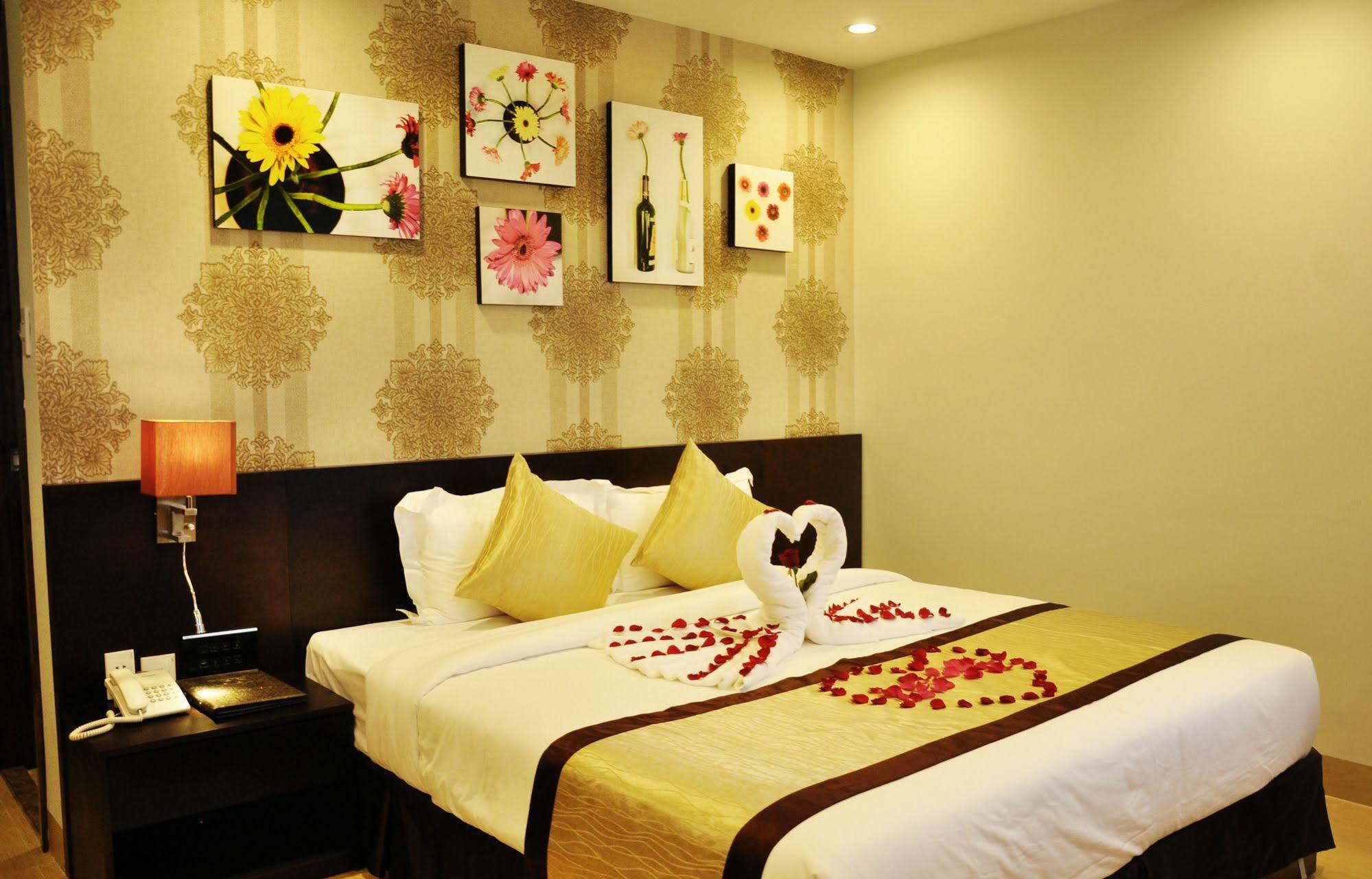 Bac Cuong Hotel Da Nang Exterior photo
